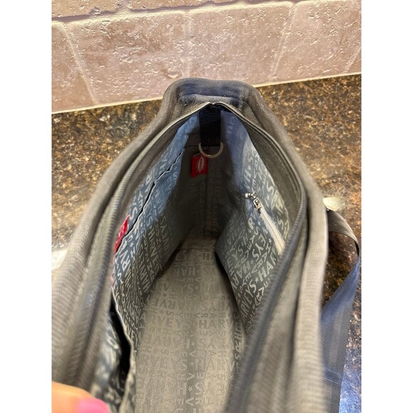 Harvey’s Original Seatbelt Executive Messenger Shoulder Bag Black EUC - Picture 11 of 11